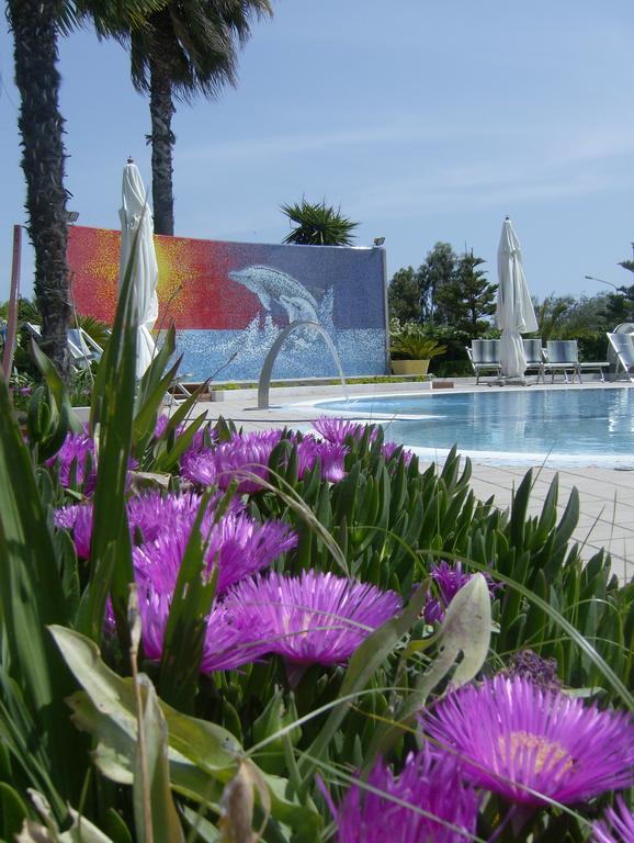 Hotel Marina Roseto Degli Abruzzi Exterior foto